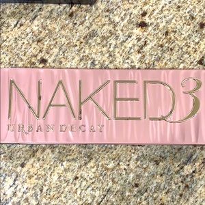 *SOLD* UD naked 3 eyeshadow palette